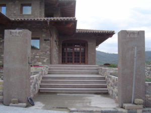Pilars entrada